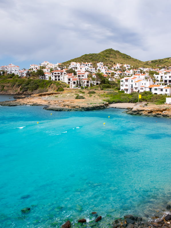 Fornells Menorca Fornels Menorca pueblo pesquero con mar turquesa